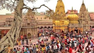 Photo of ‘हर-हर महादेव’ से गूंज उठी काशी, सावन के पहले सोमवार पर उमड़ा आस्था का सैलाब