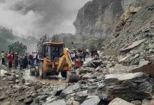 Photo of  उमट्टा में भूस्खलन का बढ़ रहा दायरा, हाईवे के लिए बना खतरा