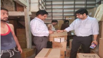 Photo of उत्तर प्रदेश :   गोदाम में मिली 80 लाख की दवाएं…बिल से ज्यादा भंडारण