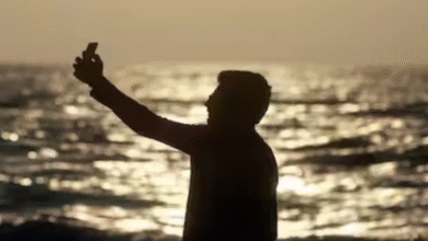 Photo of गोवा में समुद्र तटों पर विदेशियों संग जबरन सेल्फी लेने वालों की खैर नहीं