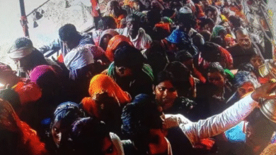 Photo of मां पूर्णागिरि मेले में उमड़ी भीड़, दूसरे दिन 9 हजार भक्तों ने किए दर्शन