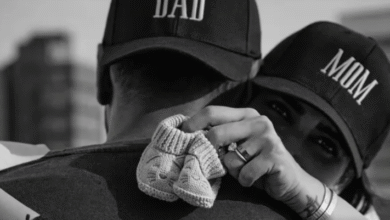 Photo of 42 की उम्र में Karishma Tanna बनने वाली हैं मां